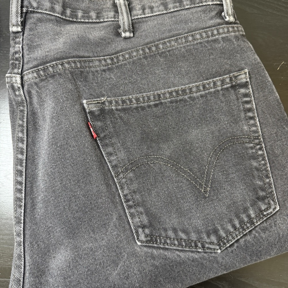 Vintage Levis 550 Jeans Denim Mens 40x29.5 Relaxed‎ Fit Black Y2K Red Tab